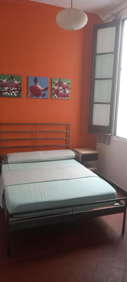 Urpi Rooms บาร์เซโลนา ภายนอก รูปภาพ